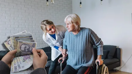 Cum pot ieși la pensie în 2024 românii din Italia. Anunțul momentului pentru badante, bone și asistenții sociali care au lucrat peste hotare