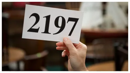 Modelul de telefon care te poate îmbogăți peste noapte. S-a vândut la licitație cu aproape 200.000 de euro