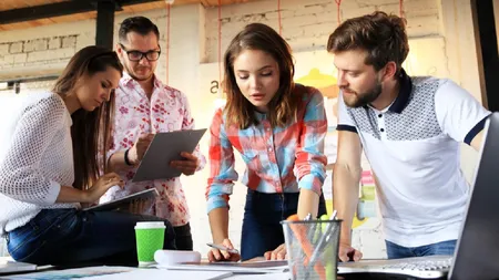 Stimulent financiar pentru firmele care angajează elevi și studenți pe timp de vară în 2024. Câți bani se dau de la stat