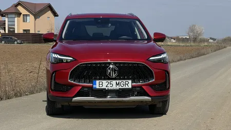 SUV-ul hibrid cu 258 de cai putere. Interior de Maserati la noul MG eHS! Mașina perfectă pentru o familie numeroasă