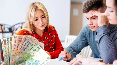 Cum se păcălesc românii atunci când își plătesc anticipat creditele? Detaliile la care trebuie să fie atenți