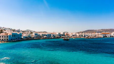 O familie de români a cheltuit o avere în vacanță în Grecia. Cei doi soți au mers cu mașina personală și au stat la un hotel de trei stele