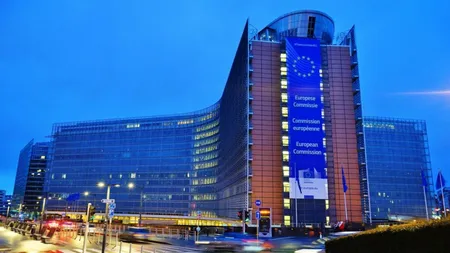 Noua eră a reglementării digitale în Europa: Comisia Europeană începe aplicarea Legii privind inteligența artificială