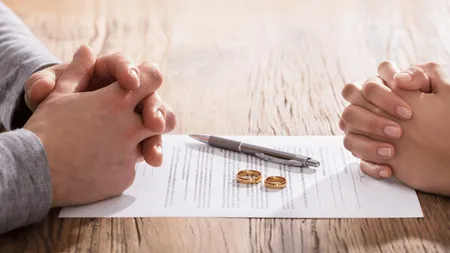Ce acte sunt necesare pentru un divorţ la notar şi care sunt tarifele actualizate în 2024. Divorțul cu copii minori are tarife duble
