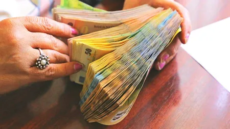 Ireal! Angajaţii din primărie şi-au votat singuri spor de condiţii periculoase de 5%, plus 5 zile în plus la concediu