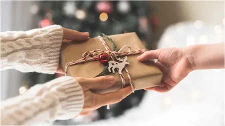 Cât alocă românii pentru cadourile de sărbători. 24% au un buget sub 500 de lei