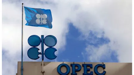 OPEC+ amână cu o lună o creştere a producţiei de petrol care era planificată în decembrie