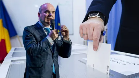 Rareș Bogdan le cere liberalilor să treacă în opoziție: Să lăsăm PSD să guverneze cu AUR