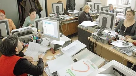 Zece tipuri de venituri înghețate sau eliminate prin ordonanța trenuleț în 2025. Ce se va întâmpla cu angajații care fac ore suplimentare