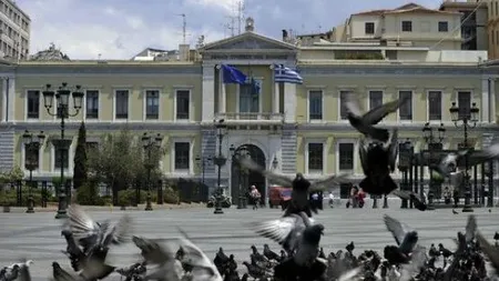 Se schimbă legea în această ţară. Care persoane nu vor mai fi taxate suplimentar de bănci