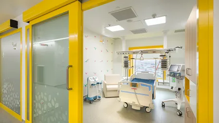 Alertă de incendiu la Spitalul Marie Curie din București. Zeci de mașini de intervenție au ajuns la fața locului