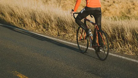 Amenzi colosale pentru bicicliști și trotinetiști. Riscă amenzi de peste 1.300 de lei dacă refuză acest lucru. Regulile intră în vigoare din această vară