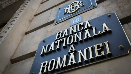 Alegerile din mai vor afecta puternic cursul valutar. La ce trebuie să se aștepte românii cu credite și economii în euro