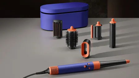 Dyson revoluționează industria frumuseții: multi-stylerul și uscătorul Airwrap i.d.™, primul dispozitiv de înfrumusețare conectat