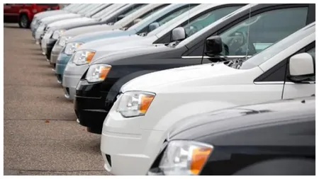 Cum a evoluat piața auto din România în 2024. Care au fost cele mai cumpărate mărci de români și ce tip de mașină preferă șoferii