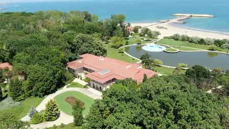 Cum arată în prezent vila lui Nicolae Ceaușescu de la Neptun, care l-a impresionat și pe Bush