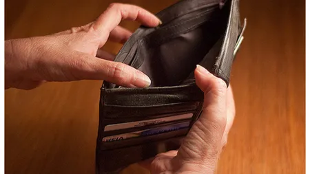 Vin vremuri grele pentru români. Avertismentul dur al unui economist celebru: ”A fost un festival de pomeni electorale care nu poate duce decât într-o mare fundătură”