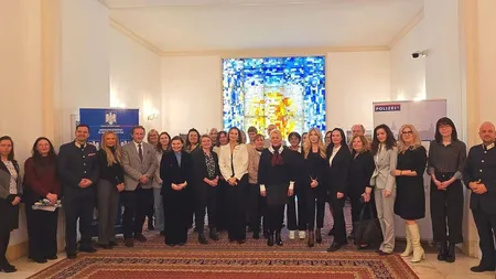 Masa rotundă pe tema combaterii violenței domestice sau la locul de muncă împotriva femeilor. Eroii invizibili care se luptă pentru drepturile lor