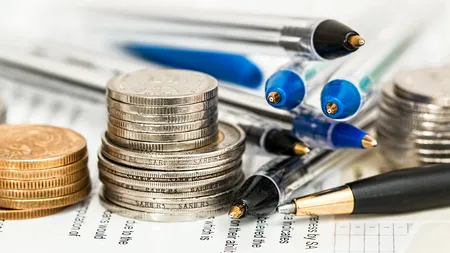 INS: Creștere economică moderată, dar val de scumpiri în industrie, construcții și servicii