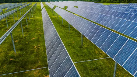 Tehnologia care va înlocui panourile solare în producţia de energie. Cercetătorii japonezi au inventat un nou tip de celule fotovoltaice