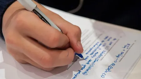 Rezultate simulare BAC 2025. Matematica și Istoria le-a dat bătăi de cap elevilor. Ce note au luat. Edu.ro a publicat statistica