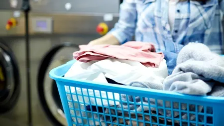 Cum să îți faci propriul detergent de rufe acasă: Natural, eficient și suficient pentru 40 de spălări