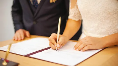 Se schimbă legea privind căsătoriile. Toate cupluri ar trebui să afle asta: Să fie distribuită cât mai multor persoane