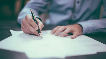 Perioada de probă 2025. Durată, drepturi şi condiţii de încetare a contractului