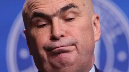 Bolojan critică ANAF: Este anormal să ai la o adresă zeci de companii fictive, cu miliarde de lei datorii la TVA