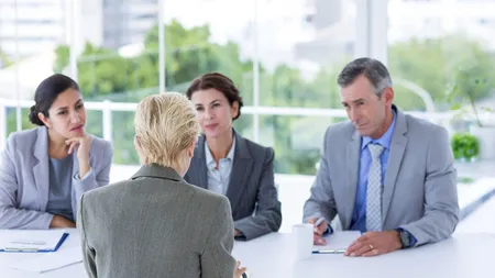 Ce să NU faci niciodată la un interviu de angajare. Cea mai importantă întrebare pe care ar trebui să o pui: „Îți arată adevărul dincolo de aparențe”