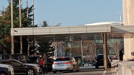 Sumele imense cheltuite lunar pentru deplasările fiecărui demnitar angajat din Guvern: Înmulţiţi câţi consilieri sunt, secretari de stat, miniştri, şi prin autorităţi. Hai să fim solidari