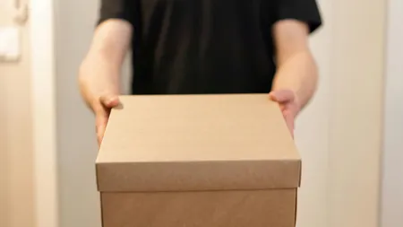 Guvernul aprobă amendarea comercianților care nu schimbă produsele cu defecte constatate după cumpărare. Cât vor fi sancțiunile