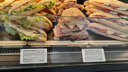 Un sendviș de pe aeroportul Otopeni, mai scump decât la Stockholm, Frankfurt și Madrid! ”Stai să vezi prețul din august”