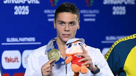 Ce poreclă i-au pus americanii lui David Popovici, după „dubla” de aur de la Mondialele din Singapore