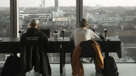 Perioada de ședere a studenților străini în Statele Unite se reduce. Anunțul făcut de Administrația Trump