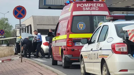 Caz surprinzător în Otopeni! Un bărbat care și-a ucis unul dintre copii amenință că se aruncă de la balcon cu al doilea. Cumnata sa, ținută ostatică în casă
