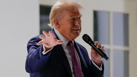 Donald Trump ia în considerare impunerea de noi sancțiuni împotriva Rusiei. „Acest lucru îl va aduce pe Putin la masa negocierilor”