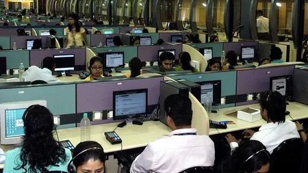 Peste un milion de angajați din India riscă să își piardă locul de muncă în favoarea inteligenței artificiale. Care este industria care va fi lovită în plin