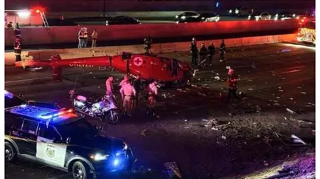 Un elicopter medical s-a prăbușit pe autostradă. Trei persoane se află în stare critică VIDEO
