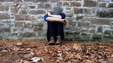 Șocant! Peste un milion de oameni discută cu ChatGPT despre când și cum vor să se sinucidă!