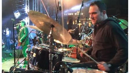 De ce a murit Marius Keseri, bateristul de la Direcția 5. Dezvăluirile cutremurătoare făcute de prietenii artistului: ”A suferit foarte mult, slăbise”