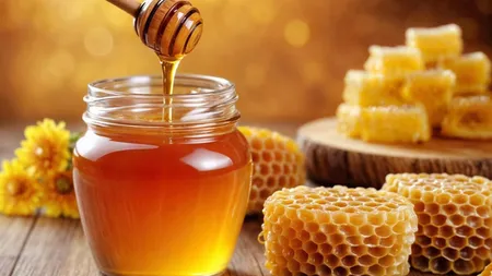 Cât costă un kilogram de miere în 2025. Seceta și canicula au afectat grav apicultorii români