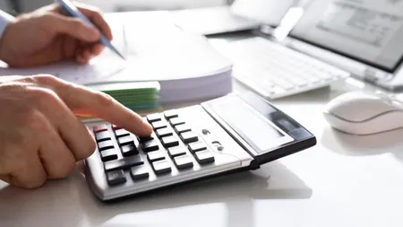 Anunț pentru toți românii cu credite la bănci. Dobânzile se pot dubla în această toamnă: Ne așteptăm la scumpiri