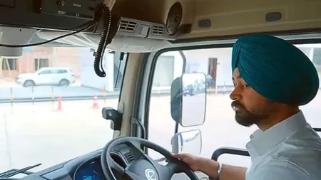 Companiile din România angajează tot mai mulți șoferi de TIR indieni. Se caută aproximativ 70.000 de conducători profesioniști