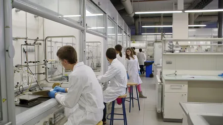 Domeniul de activitate unde șomajul este aproape zero și salariile ajung la 70.000 de euro pe an. Motivul pentru care studenții din Spania ocolesc această facultate