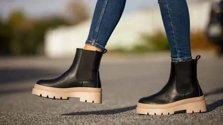 Cum să porți ghete de damă cu blugi skinny? 5 recomandări