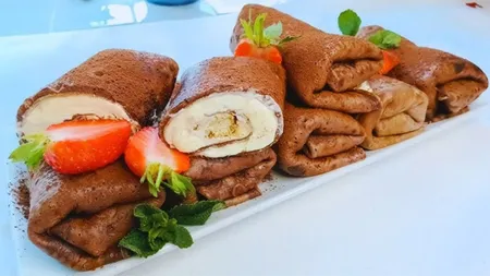 Clătite cu tiramisu, desertul care unește finețea italiană cu gustul clasic de acasă