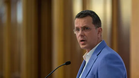 Ionuț Moșteanu și-a anunțat demisia. Ministrul Apărării a cedat presiunii politice și din partea societății civile