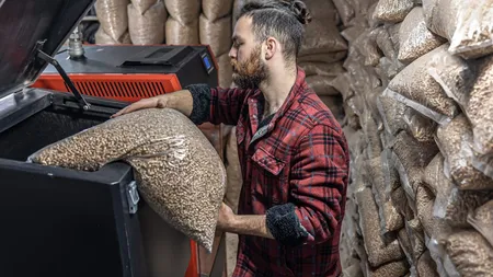 De ce variază prețul peleților în funcție de sezon?