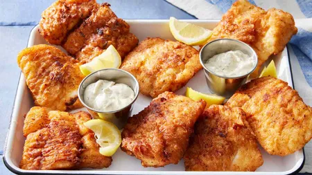 Cel mai bun pește prăjit. Nu ai nevoie de ulei pentru o crustă crocantă și delicioasă ca la restaurant